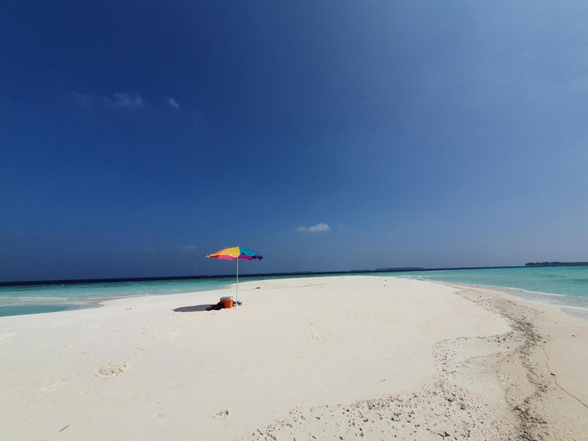 Arianna Dhangethi Exterior photo